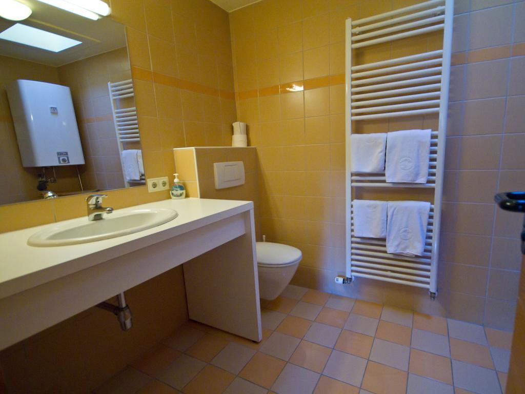 Pension Popotnik Villach Zimmer foto
